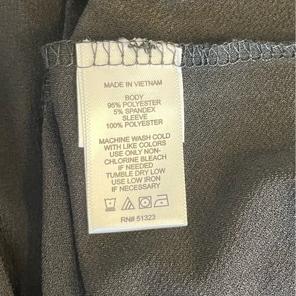 New Top - Picture 6 of 6